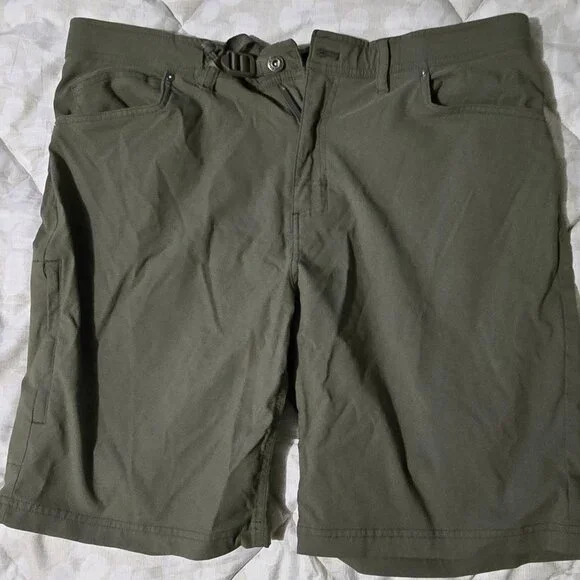 Gerry Men’s Venture Short Adjustable Built-in Belt - Picture 1 of 2